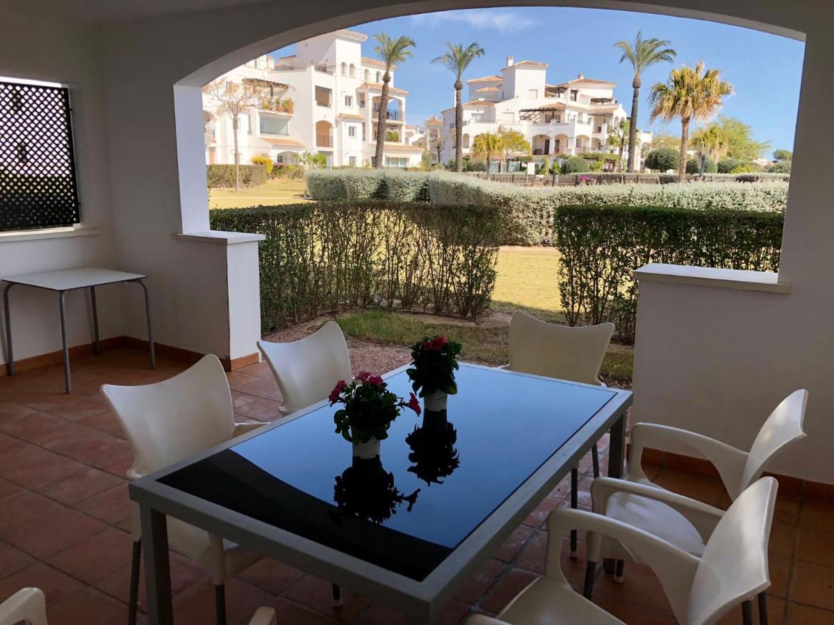 Villa Life . Precioso Bajo Frente Piscina Sucina Dış mekan fotoğraf