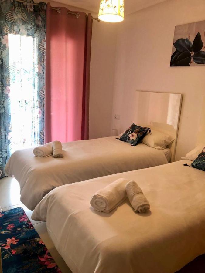 Villa Life . Precioso Bajo Frente Piscina Sucina Dış mekan fotoğraf